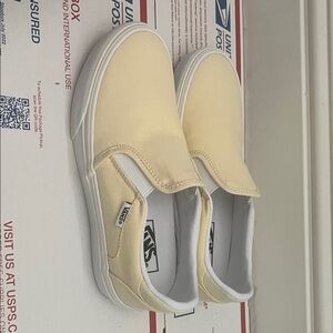 Vans women Slip-On Sneakers - Light Yellow